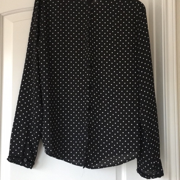 Black and white polka dot button back shirt - Picture 2 of 4